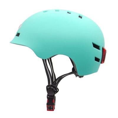 Casco Turquesa con Luz trasera y delantera (Recargable USB) para Scooter, Bicicleta y E-Bike - Talla L Casco Turquesa con Luz trasera y delantera (Recargable USB) para Scooter, Bicicleta y E-Bike - Talla L
