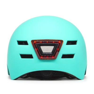 Casco Turquesa con Luz trasera y delantera (Recargable USB) para Scooter, Bicicleta y E-Bike - Talla L Casco Turquesa con Luz trasera y delantera (Recargable USB) para Scooter, Bicicleta y E-Bike - Talla L