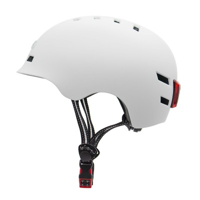 Casco Blanco con Luz trasera y delantera (Recargable USB) para Scooter, Bicicleta y E-Bike - Talla L Casco Blanco con Luz trasera y delantera (Recargable USB) para Scooter, Bicicleta y E-Bike - Talla L