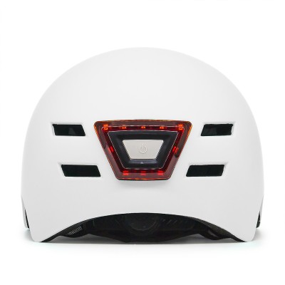 Casco Blanco con Luz trasera y delantera (Recargable USB) para Scooter, Bicicleta y E-Bike - Talla L Casco Blanco con Luz trasera y delantera (Recargable USB) para Scooter, Bicicleta y E-Bike - Talla L