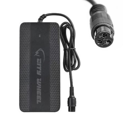 Cargador 48v con Ventilador (salida 54,6V) 2A. Conector GX16