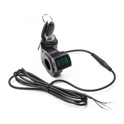 Llave de contacto con voltímetro para patinete - Conector Waterproof (Incluye conector SM) Llave de contacto con voltímetro para patinete - Conector Waterproof (Incluye conector SM)